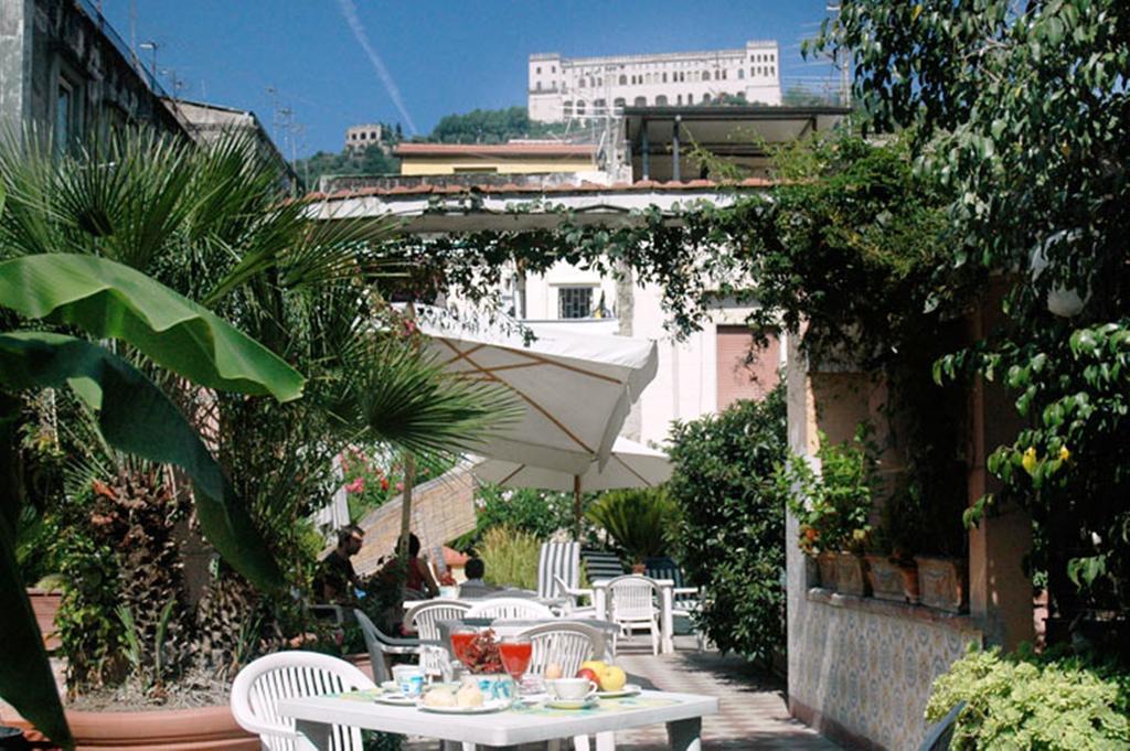 Hotel Toledo Napoli Ngoại thất bức ảnh