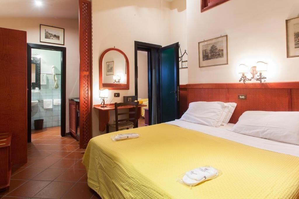Hotel Toledo Napoli Ngoại thất bức ảnh