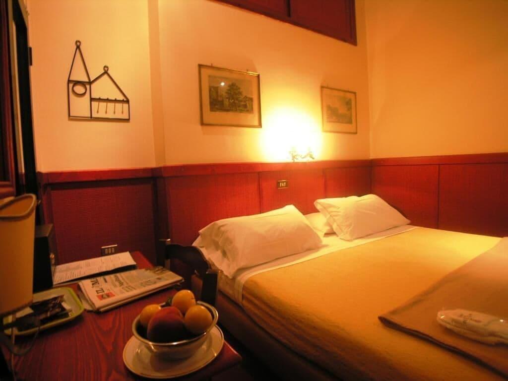 Hotel Toledo Napoli Ngoại thất bức ảnh