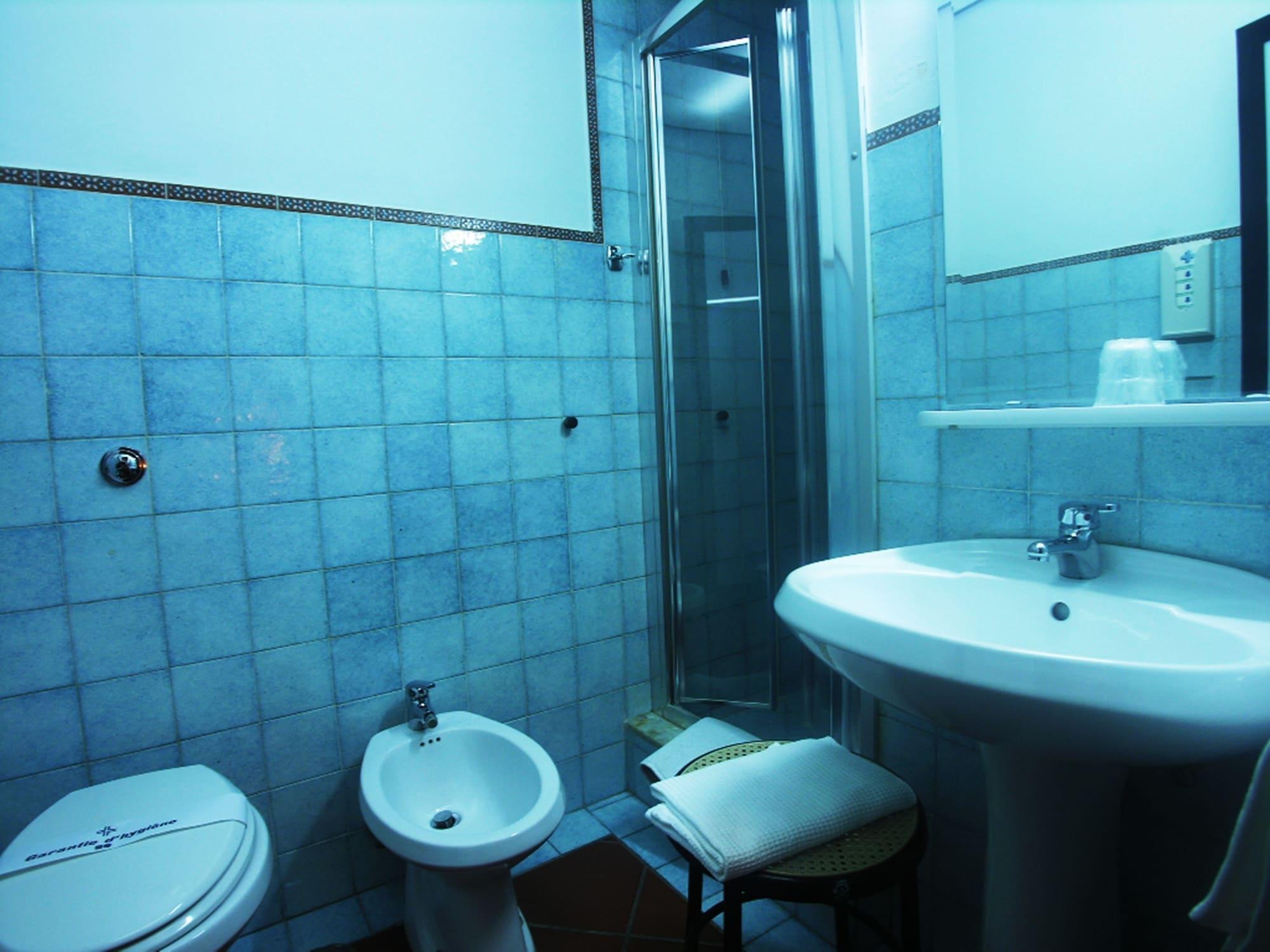 Hotel Toledo Napoli Ngoại thất bức ảnh