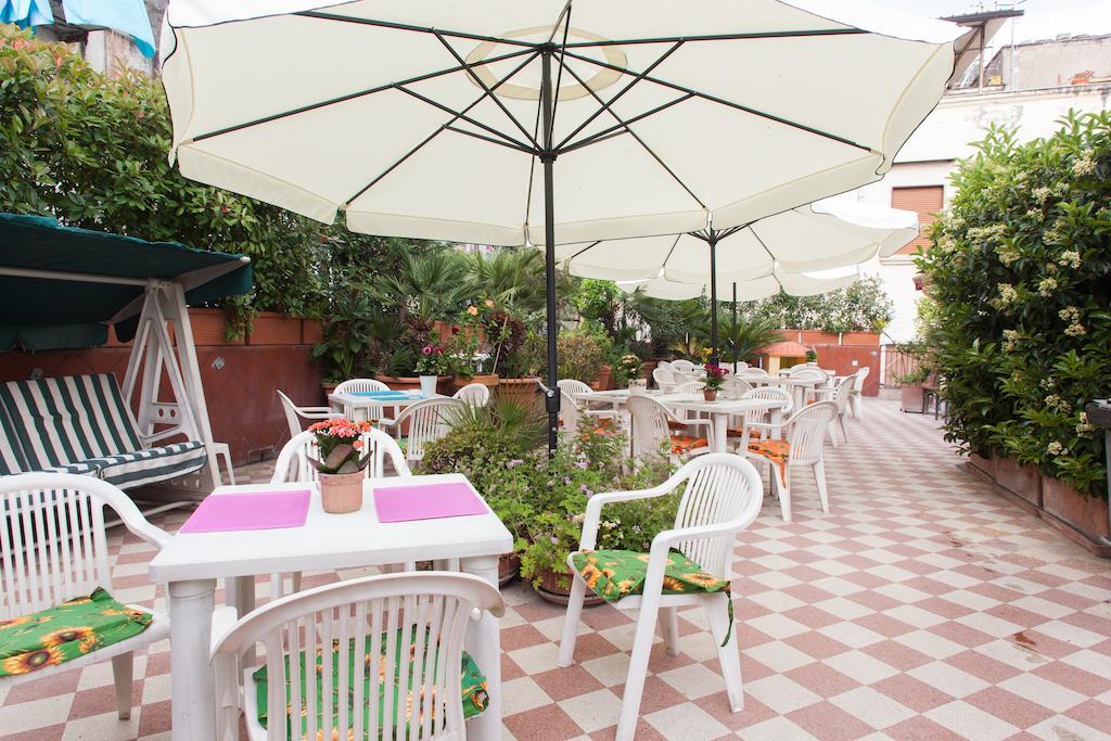 Hotel Toledo Napoli Ngoại thất bức ảnh