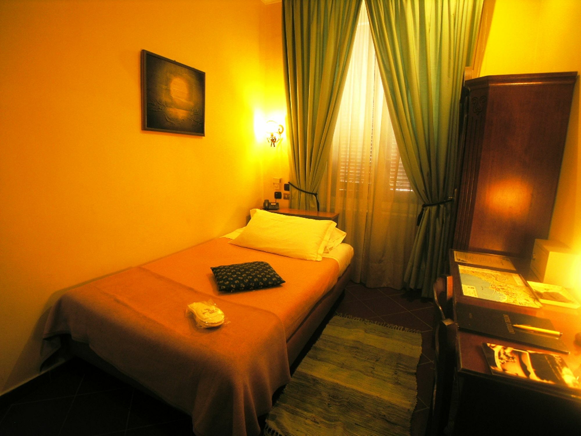 Hotel Toledo Napoli Ngoại thất bức ảnh